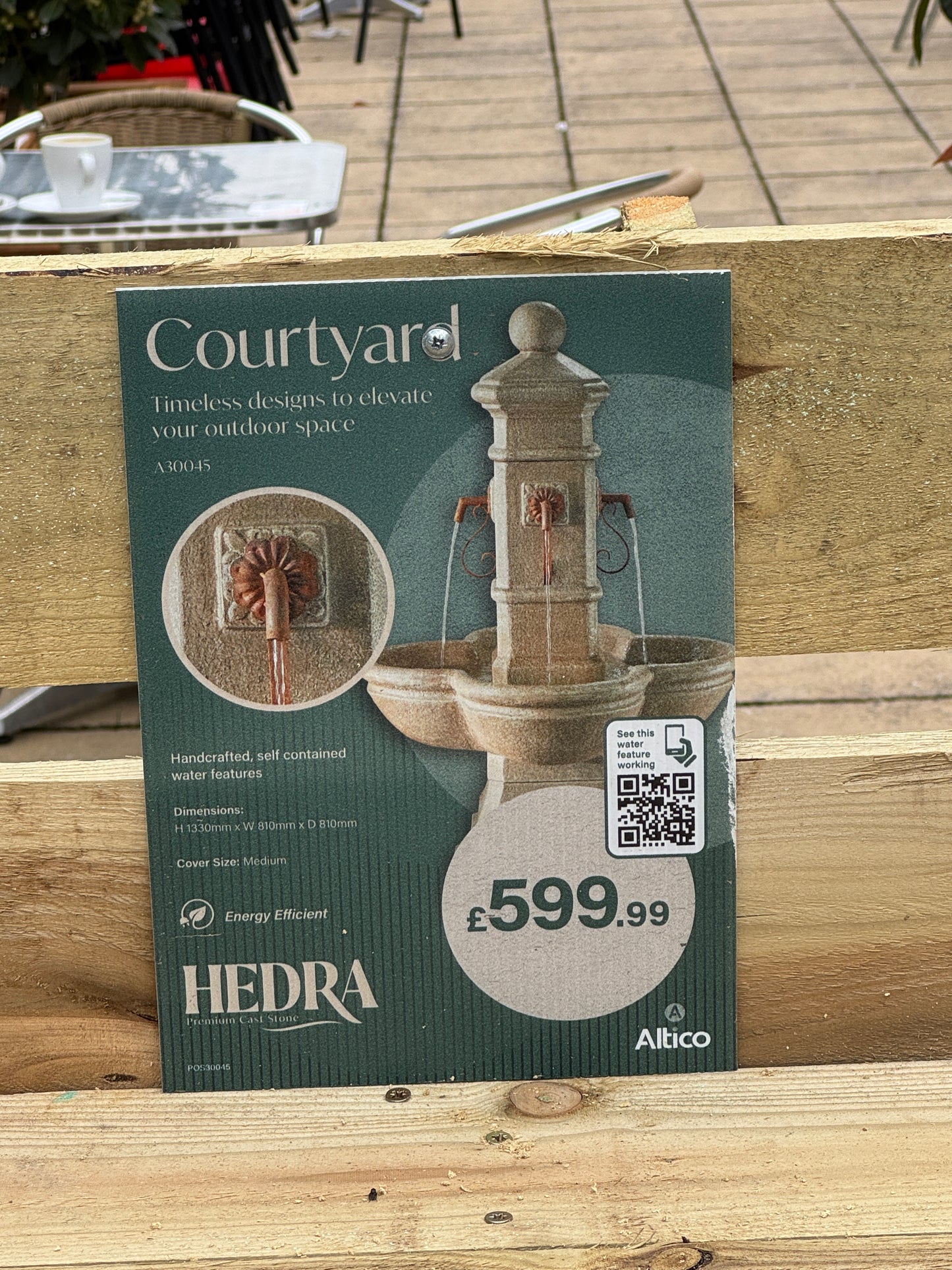 Courtyard Self contained - Water Feature