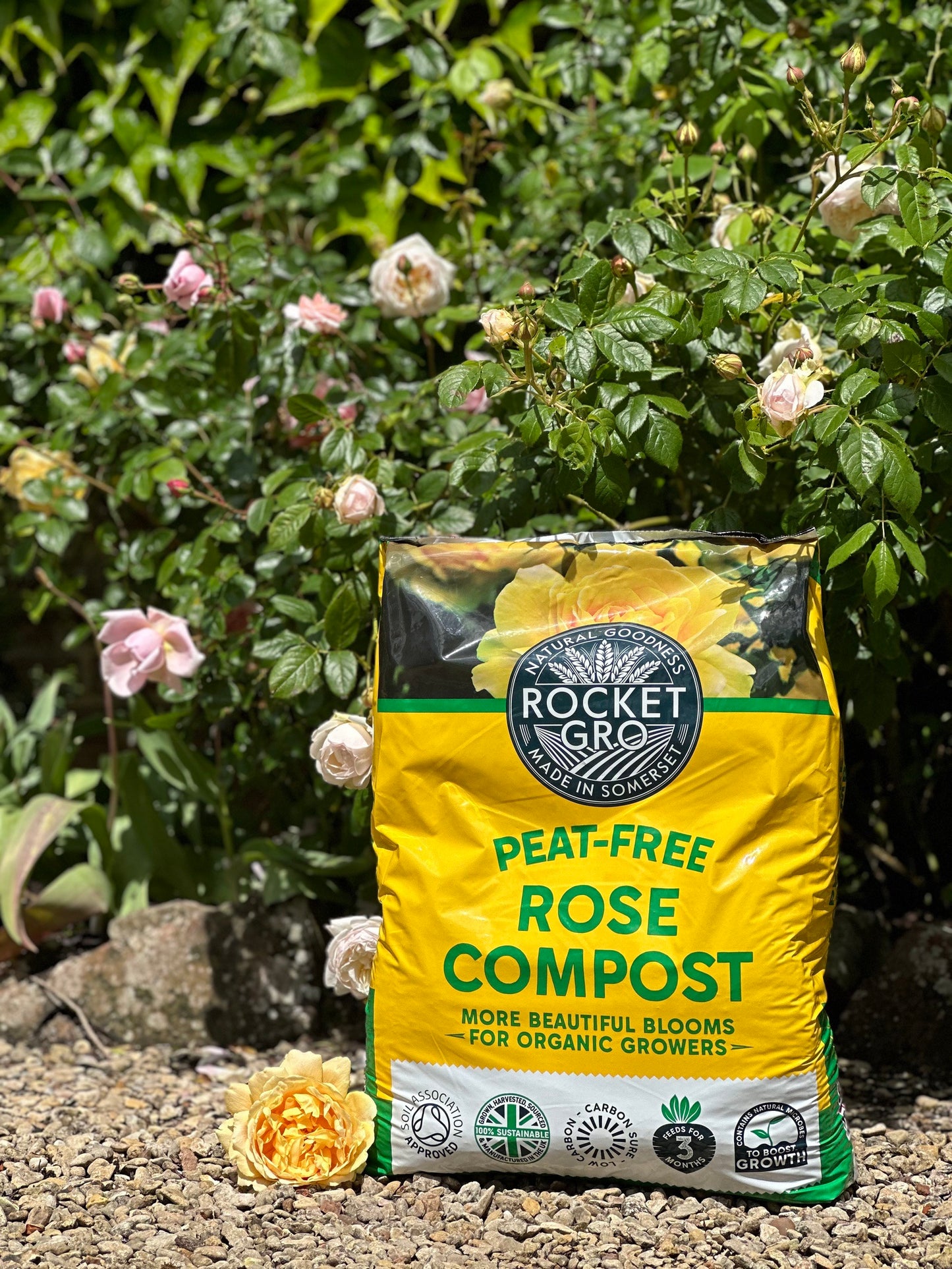 RocketGro Peat-Free Rose Compost - 40L
