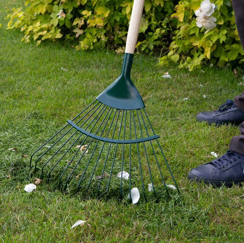 Wilkinson Sword - Carbon Steel Lawn Rake (170cm)