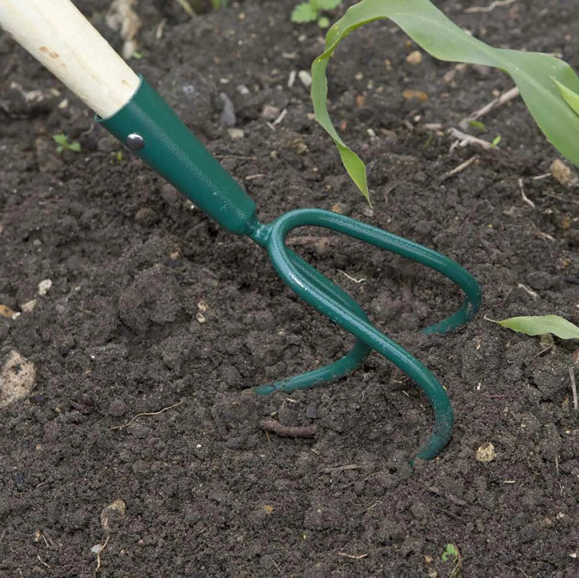 Wilkinson Sword - Carbon Steel 3-Prong Cultivator