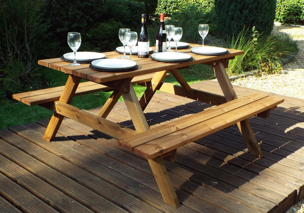 Charles Taylor - Gold Series Picnic Table (6 Seater)