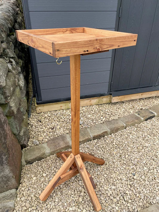Charles Taylor - Extra Large Bird Feeding Station